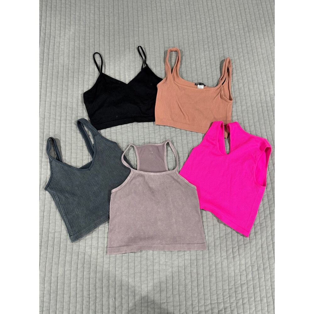 5 formfitting tank bundle!!